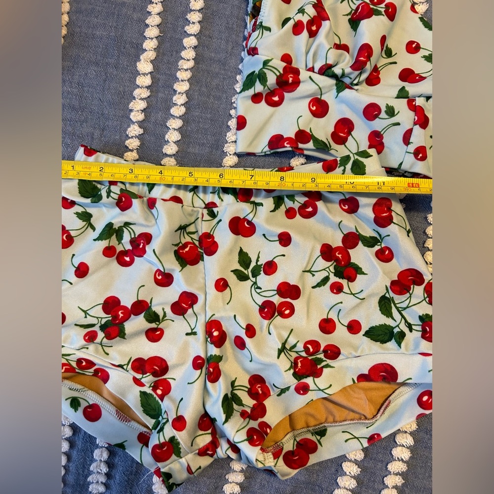 Cute Custom Crafted 2 Piece Performance Dance Cos… - image 2